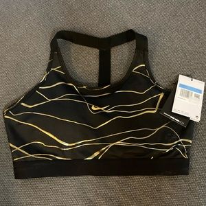 NWT Nike Sports Bra